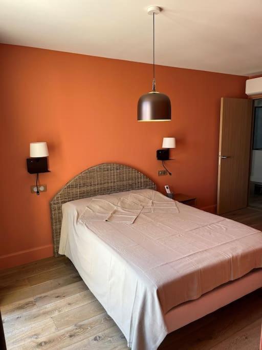Villa De Charme Chateauneuf-de-Gadagne Экстерьер фото